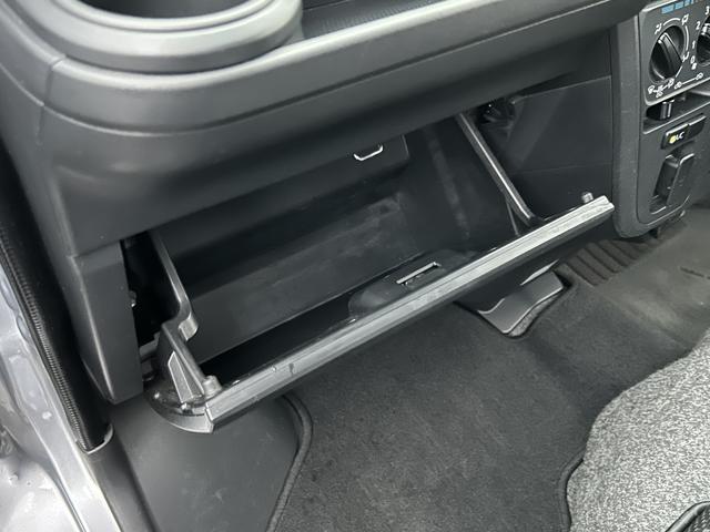 ハイゼットカーゴデッキバンG SAIII CDステレオ装備保証 まごころ保証 1年間・走行距離無制限付き・CDステレオ装備・ドライブレコーダー装備・スマートアシスト装備・両ドアスライドドア(東京都)の中古車