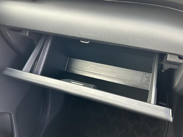 ロッキープレミアムＧ保証　新車保証・まごころ保証　１年間・走行距離無制限付き・９インチナビ・パノラマカメラ・ドラレコ・ＥＴＣ装備・ＬＥＤヘッドライト装備・ＬＥＤフォグランプ装備（東京都）の中古車