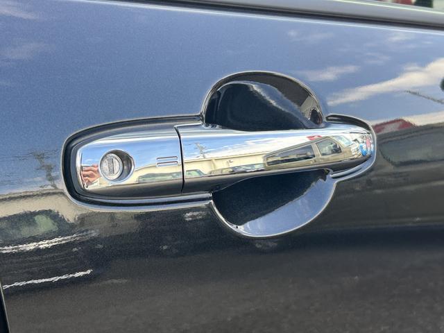 ロッキープレミアムＧ保証　新車保証・まごころ保証　１年間・走行距離無制限付き・９インチナビ・パノラマカメラ・ドラレコ・ＥＴＣ装備・ＬＥＤヘッドライト装備・ＬＥＤフォグランプ装備（東京都）の中古車