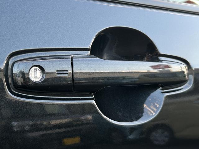 タフトＧ　ダーククロムベンチャー保証　新車保証・まごころ保証　１年間・走行距離無制限付き・７インチナビ・バックカメラ・ドラレコ・ＥＴＣ装備・ＬＥＤヘッドライト装備・スマートアシスト装備（東京都）の中古車