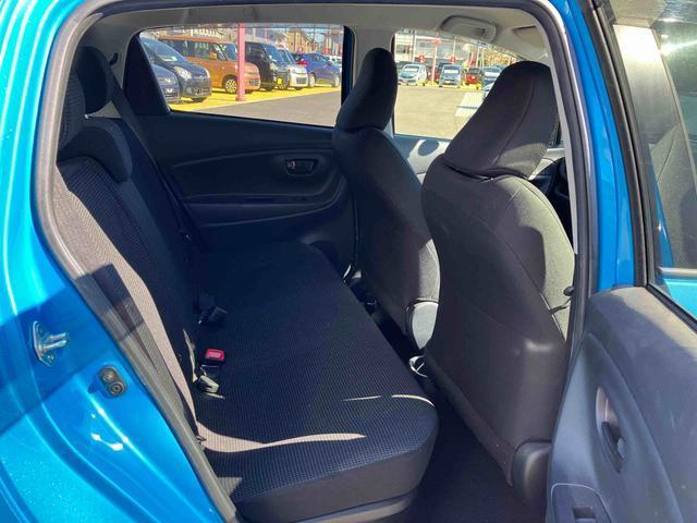 ヴィッツハイブリッドＦ　ナビゲーション　ＥＴＣ車載器　ドラレコまごころ保証　１年間・走行距離無制限付き　ナビゲーション　ＥＴＣ車載器　ドライブレコーダー　パワーウインドウ　ＬＥＤヘッドランプ　キーレスエントリー　運転席シートリフター（東京都）の中古車
