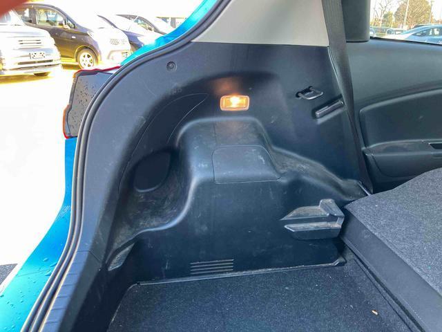 ヴィッツハイブリッドＦ　ナビゲーション　ＥＴＣ車載器　ドラレコまごころ保証　１年間・走行距離無制限付き　ナビゲーション　ＥＴＣ車載器　ドライブレコーダー　パワーウインドウ　ＬＥＤヘッドランプ　キーレスエントリー　運転席シートリフター（東京都）の中古車