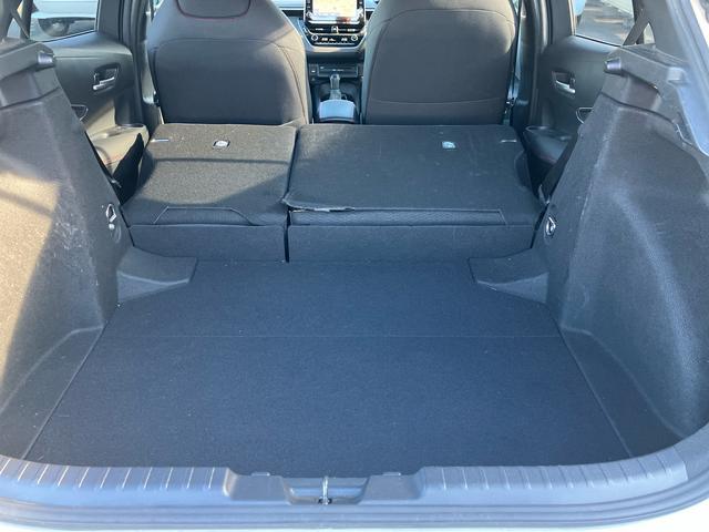 カローラスポーツＧ　Ｚ　ナビゲーション　バックカメラ　ＥＴＣ車載器保証１年間距離無制限付き　純正ナビゲーション　ＥＴＣ車載器　ドライブレコーダー　バックカメラ　シートヒーター　電動パーキングブレーキ　アダプティブクルーズコントロール　オートライト（東京都）の中古車