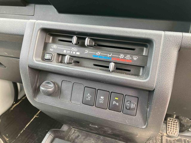 ハイゼットトラックパネルバンハイル−フＳＡIIIｔ　５速ＭＴ車　ＥＴＣ車載器まごころ保証　１年間・走行距離無制限付き　ＣＤステレオ　ＥＴＣ車載器　衝突回避支援ブレーキ　誤発進抑制制御機能　マニュアルエアコン（東京都）の中古車
