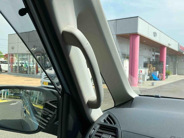 セレナチェアキャブスロープ２０Ｓ　ナビゲーション　バックカメラ保証１年間距離無制限付き　ナビゲーション　バックカメラ　片側電動スライドドア　オートステップ　オートスピードコントロール　福祉車両　キーフリーシステム（東京都）の中古車
