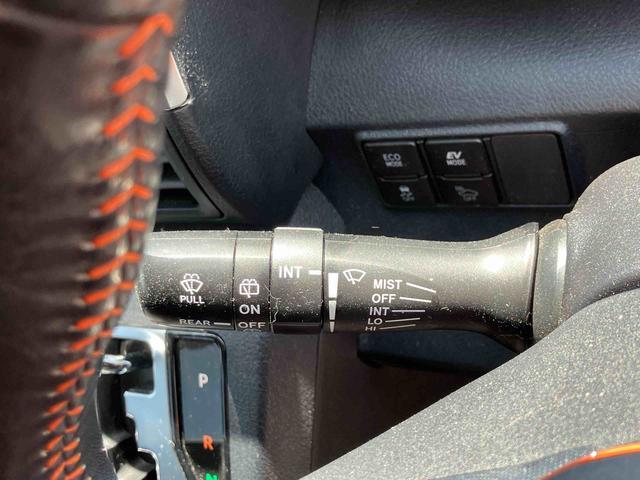 シエンタハイブリッドＧ　クエロ　ナビゲーション　ＥＴＣ車載器まごころ保証　１年間・走行距離無制限付き　ナビゲーション　ＥＴＣ車載器　バックカメラ　両側電動スライドドア　キーフリーシステム　オートライト　オートエアコン　パワーウインドウ（東京都）の中古車