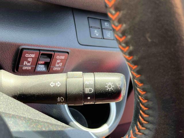 シエンタハイブリッドＧ　クエロ　ナビゲーション　ＥＴＣ車載器まごころ保証　１年間・走行距離無制限付き　ナビゲーション　ＥＴＣ車載器　バックカメラ　両側電動スライドドア　キーフリーシステム　オートライト　オートエアコン　パワーウインドウ（東京都）の中古車