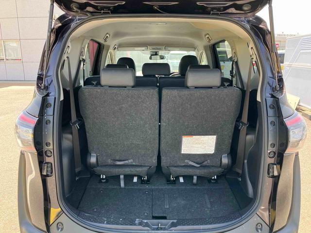 シエンタハイブリッドＧ　クエロ　ナビゲーション　ＥＴＣ車載器まごころ保証　１年間・走行距離無制限付き　ナビゲーション　ＥＴＣ車載器　バックカメラ　両側電動スライドドア　キーフリーシステム　オートライト　オートエアコン　パワーウインドウ（東京都）の中古車