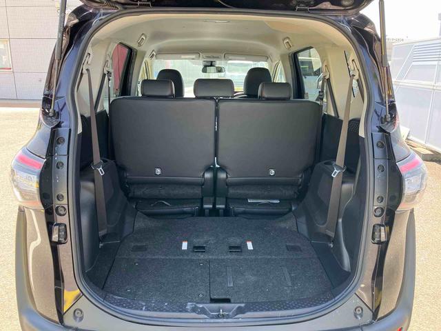 シエンタハイブリッドＧ　クエロ　ナビゲーション　ＥＴＣ車載器まごころ保証　１年間・走行距離無制限付き　ナビゲーション　ＥＴＣ車載器　バックカメラ　両側電動スライドドア　キーフリーシステム　オートライト　オートエアコン　パワーウインドウ（東京都）の中古車