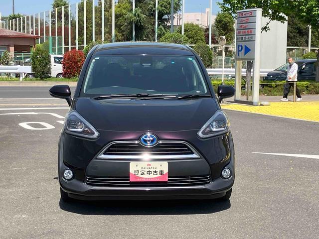 シエンタハイブリッドＧ　クエロ　ナビゲーション　ＥＴＣ車載器まごころ保証　１年間・走行距離無制限付き　ナビゲーション　ＥＴＣ車載器　バックカメラ　両側電動スライドドア　キーフリーシステム　オートライト　オートエアコン　パワーウインドウ（東京都）の中古車