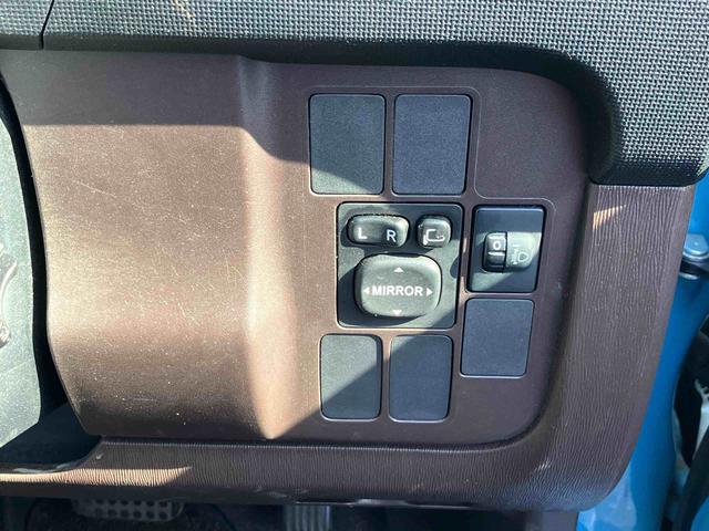 パッソＸ　クツロギ　ナビゲーション　ＥＴＣ車載器まごころ保証　１年間・走行距離無制限付き　ナビゲーション　ＥＴＣ車載器　ドライブレコーダー　パワーウインドウ　電動格納ドアミラー　キーフリーシステム　エアコン（東京都）の中古車