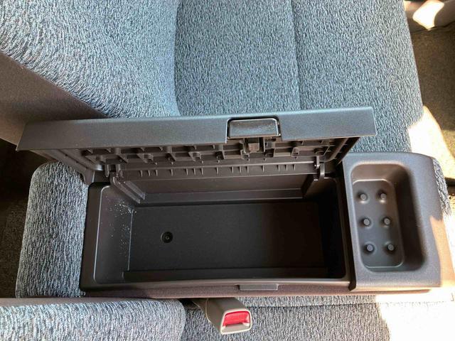 パッソＸ　クツロギ　ナビゲーション　ＥＴＣ車載器まごころ保証　１年間・走行距離無制限付き　ナビゲーション　ＥＴＣ車載器　ドライブレコーダー　パワーウインドウ　電動格納ドアミラー　キーフリーシステム　エアコン（東京都）の中古車