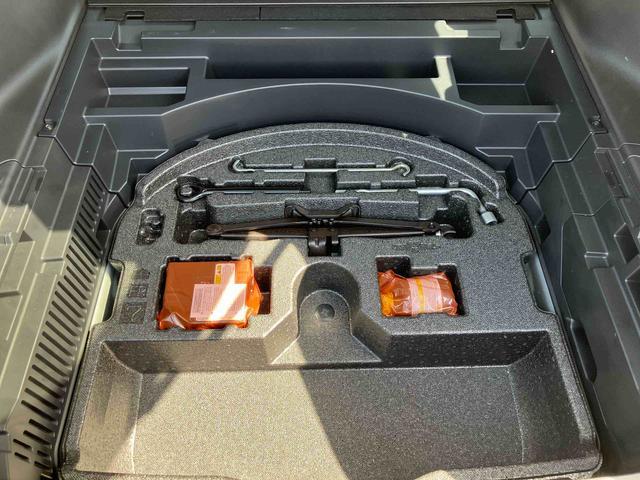 ハリアーＳ　ナビゲーション　ＥＴＣ車載器　クルーズコントロールまごころ保証　１年間・走行距離無制限付き　ナビゲーション　ＥＴＣ車載器　アダプティブクルーズコントロール　ＬＥＤヘッドランプ　電動パーキングブレーキ　デジタルインナーミラー　キーフリーシステム（東京都）の中古車