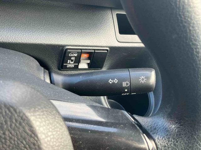 シエンタＸ　ナビゲーション　ＥＴＣ車載器　片側電動スライドドア保証１年間距離無制限付き　ナビゲーション　ＥＴＣ車載器　バックカメラ　キーフリーシステム　ＬＥＤヘッドランプ　パワーウインドウ　電動格納ドアミラー（東京都）の中古車