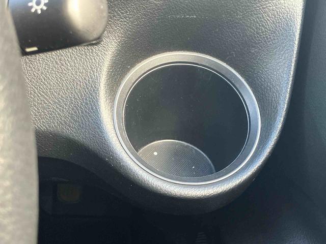 シエンタＸ　ナビゲーション　ＥＴＣ車載器　片側電動スライドドア保証１年間距離無制限付き　ナビゲーション　ＥＴＣ車載器　バックカメラ　キーフリーシステム　ＬＥＤヘッドランプ　パワーウインドウ　電動格納ドアミラー（東京都）の中古車