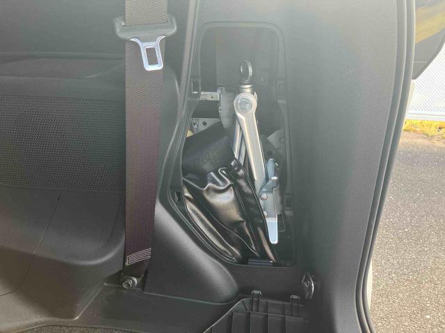 シエンタＸ　ナビゲーション　ＥＴＣ車載器　片側電動スライドドア保証１年間距離無制限付き　ナビゲーション　ＥＴＣ車載器　バックカメラ　キーフリーシステム　ＬＥＤヘッドランプ　パワーウインドウ　電動格納ドアミラー（東京都）の中古車