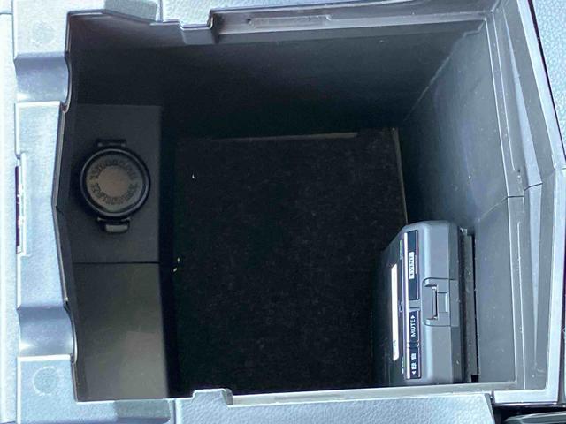 フォレスタープレミアム　ナビゲーション　ＥＴＣ車載器　キーフリーシステム保証１年間距離無制限付き　ナビゲーション　ＥＴＣ車載器　キーフリーシステム　シートリフター　シートヒーター　ＬＥＤヘッドランプ　ドライブレコーダー　全方位カメラ（東京都）の中古車