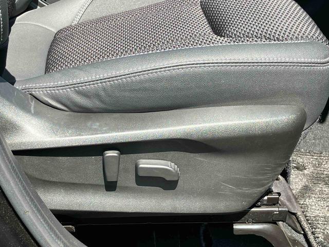 フォレスタープレミアム　ナビゲーション　ＥＴＣ車載器　キーフリーシステム保証１年間距離無制限付き　ナビゲーション　ＥＴＣ車載器　キーフリーシステム　シートリフター　シートヒーター　ＬＥＤヘッドランプ　ドライブレコーダー　全方位カメラ（東京都）の中古車