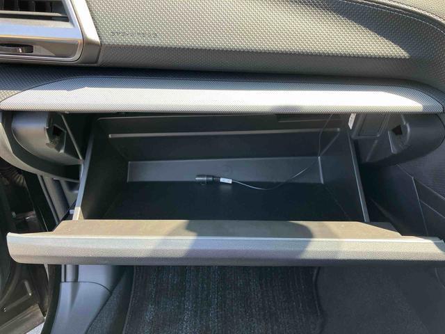 フォレスタープレミアム　ナビゲーション　ＥＴＣ車載器　キーフリーシステム保証１年間距離無制限付き　ナビゲーション　ＥＴＣ車載器　キーフリーシステム　シートリフター　シートヒーター　ＬＥＤヘッドランプ　ドライブレコーダー　全方位カメラ（東京都）の中古車