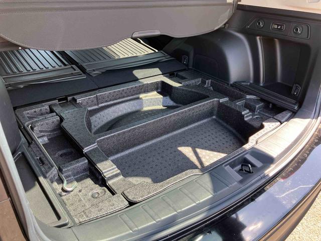フォレスタープレミアム　ナビゲーション　ＥＴＣ車載器　キーフリーシステム保証１年間距離無制限付き　ナビゲーション　ＥＴＣ車載器　キーフリーシステム　シートリフター　シートヒーター　ＬＥＤヘッドランプ　ドライブレコーダー　全方位カメラ（東京都）の中古車