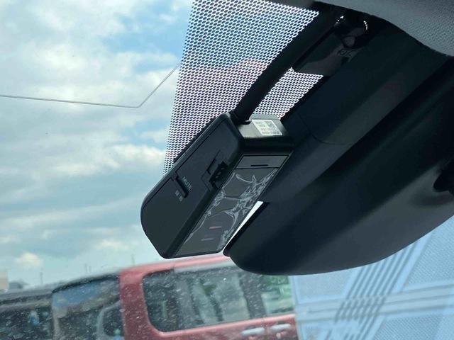 プリウスＡ　ナビゲーション　ＥＴＣ車載器　バックカメラまごころ保証　１年間・走行距離無制限付き　ナビゲーション　ＥＴＣ車載器　バックカメラ　オートライト　運転席シートリフター　ＬＥＤヘッドランプ　Ｂｌｕｅｔｏｏｔｈ接続　ＵＳＢ電源ソケット（東京都）の中古車