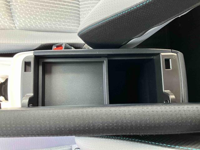 プリウスＡ　ナビゲーション　ＥＴＣ車載器　バックカメラまごころ保証　１年間・走行距離無制限付き　ナビゲーション　ＥＴＣ車載器　バックカメラ　オートライト　運転席シートリフター　ＬＥＤヘッドランプ　Ｂｌｕｅｔｏｏｔｈ接続　ＵＳＢ電源ソケット（東京都）の中古車