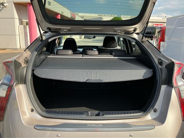 プリウスＡ　ナビゲーション　ＥＴＣ車載器　バックカメラまごころ保証　１年間・走行距離無制限付き　ナビゲーション　ＥＴＣ車載器　バックカメラ　オートライト　運転席シートリフター　ＬＥＤヘッドランプ　Ｂｌｕｅｔｏｏｔｈ接続　ＵＳＢ電源ソケット（東京都）の中古車