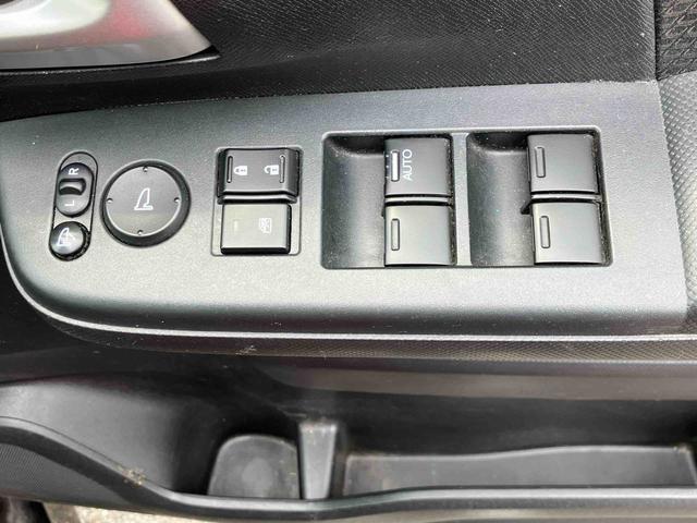 ステップワゴンスパーダＺ　クールスピリット　ナビ　ＥＴＣ車載器　ドライブレコーダー保証１年間距離無制限付き　ナビゲーション　バックカメラ　ＥＴＣ車載器　ドライブレコーダー　後席モニター　運転席シートリフター　オートエアコン　両側電動スライドドア（東京都）の中古車