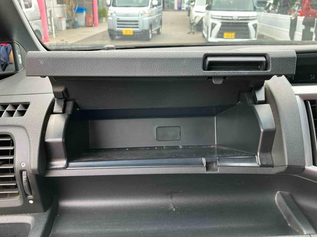 ステップワゴンスパーダＺ　クールスピリット　ナビ　ＥＴＣ車載器　ドライブレコーダー保証１年間距離無制限付き　ナビゲーション　バックカメラ　ＥＴＣ車載器　ドライブレコーダー　後席モニター　運転席シートリフター　オートエアコン　両側電動スライドドア（東京都）の中古車
