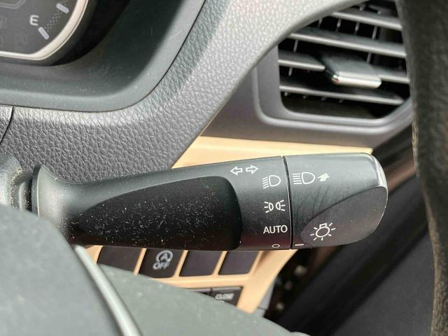 ノアＸ　ナビゲーション　ＥＴＣ車載器　ドライブレコーダー保証１年間距離無制限付き　ナビゲーション　ＥＴＣ車載器　ドライブレコーダー　バックカメラ　運転席シートリフター　両側電動スライドドア　キーフリーシステム（東京都）の中古車