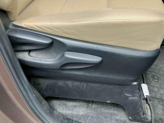 ノアＸ　ナビゲーション　ＥＴＣ車載器　ドライブレコーダー保証１年間距離無制限付き　ナビゲーション　ＥＴＣ車載器　ドライブレコーダー　バックカメラ　運転席シートリフター　両側電動スライドドア　キーフリーシステム（東京都）の中古車