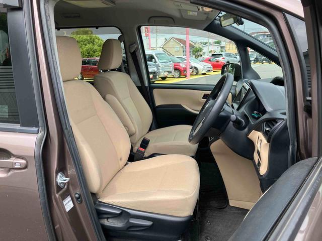 ノアＸ　ナビゲーション　ＥＴＣ車載器　ドライブレコーダー保証１年間距離無制限付き　ナビゲーション　ＥＴＣ車載器　ドライブレコーダー　バックカメラ　運転席シートリフター　両側電動スライドドア　キーフリーシステム（東京都）の中古車
