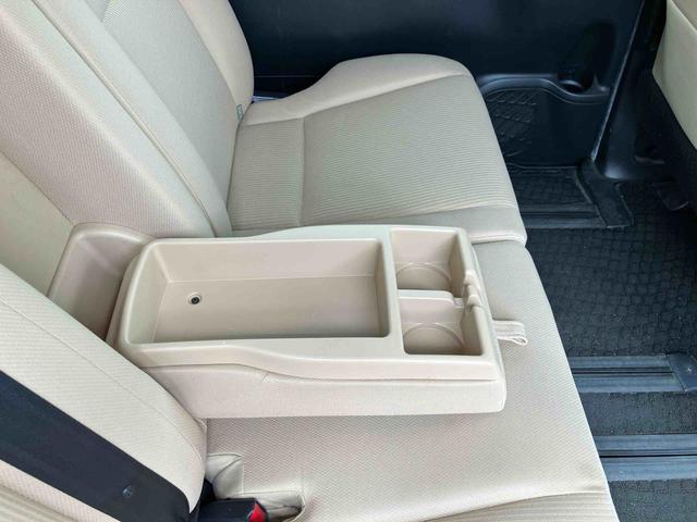 ノアＸ　ナビゲーション　ＥＴＣ車載器　ドライブレコーダー保証１年間距離無制限付き　ナビゲーション　ＥＴＣ車載器　ドライブレコーダー　バックカメラ　運転席シートリフター　両側電動スライドドア　キーフリーシステム（東京都）の中古車