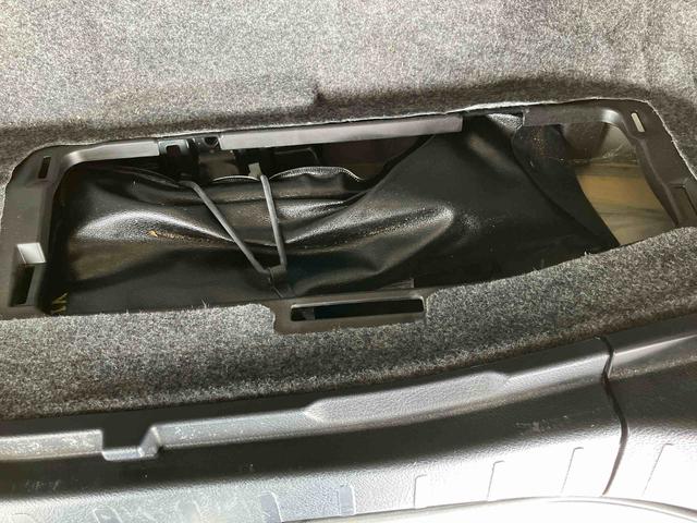 ノアＸ　ナビゲーション　ＥＴＣ車載器　ドライブレコーダー保証１年間距離無制限付き　ナビゲーション　ＥＴＣ車載器　ドライブレコーダー　バックカメラ　運転席シートリフター　両側電動スライドドア　キーフリーシステム（東京都）の中古車