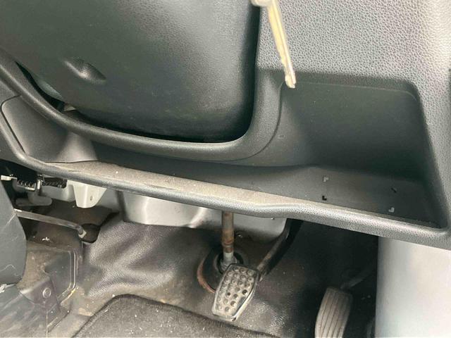 ハイゼットカーゴデラックス　ドライブレコーダー　リヤベンチシートまごころ保証　１年間・走行距離無制限付き　ＬＥＤヘッドランプ　ドライブレコーダー　リヤベンチシート　前席パワーウインドウ　キーレスエントリー　エアコン　オーバーヘッドシェルフ（東京都）の中古車