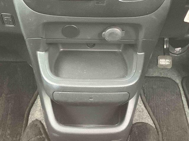 デリカＤ：２Ｓ　ナビゲーション　ＥＴＣ車載器　電動格納ドアミラー保証１年間距離無制限付き　電動格納ドアミラー　ナビゲーション　ＥＴＣ車載器　オートエアコン　オートライト　両側電動スライドドア　オートクルーズコントロール　キーフリーシステム（東京都）の中古車