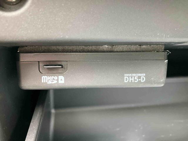 キャラバンロンググランドプレミアムＧＸ　ナビゲーション　ＥＴＣ車載器保証１年間距離無制限付き　ナビゲーション　ＥＴＣ車載器　キーフリーシステム　前席パワーウインドウ　オートライト　オートエアコン　電動格納ドアミラー（東京都）の中古車
