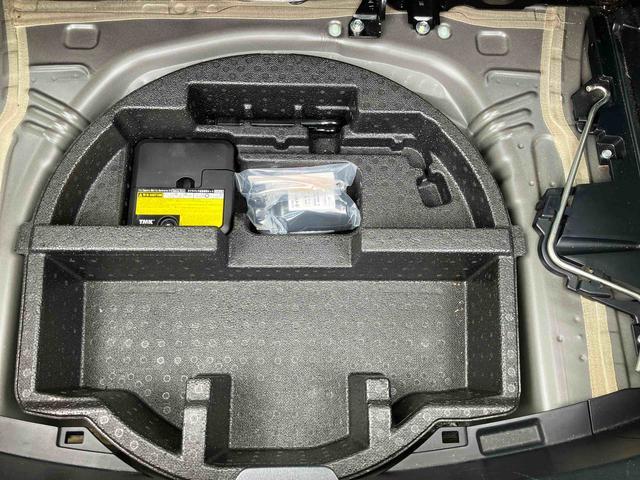 ヴィッツＦ　ナビゲーション　ＥＴＣ車載器　電動格納ドアミラー保証１年間距離無制限付き　ナビゲーション　ＥＴＣ車載器　運転席シートリフター　電動格納ドアミラー　パワーウインドウ　キーフリーシステム（東京都）の中古車