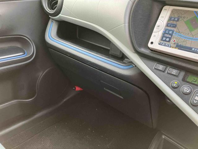 アクアＳ　ナビゲーション　ＥＴＣ車載器　ドライブレコーダー保証１年間距離無制限付き　ナビゲーション　バックカメラ　ＥＴＣ車載器　ドライブレコーダー　Ｂｌｕｅｔｏｏｔｈ接続　キーレスエントリー（東京都）の中古車