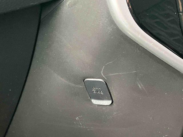 タンクカスタムＧ−Ｔ　純正ナビ　ＥＴＣ車載器　バックカメラ保証　まごころ保証　１年間・走行距離無制限付き　純正７インチナビ　ＥＴＣ車載器　バックカメラ　両側電動スライドドア　ＬＥＤヘッドランプ　ウォークスルー　アルミホイール　オートクルーズコントロール（東京都）の中古車