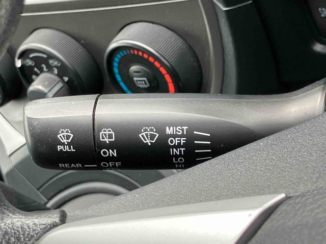 ラクティスＸ　ナビゲーション　ＥＴＣ車載器　バックカメラ保証　まごころ保証　１年間・走行距離無制限付き　キーレスエントリー　バックカメラ　ＥＴＣ車載器　ナビゲーション　電動格納ドアミラー（東京都）の中古車