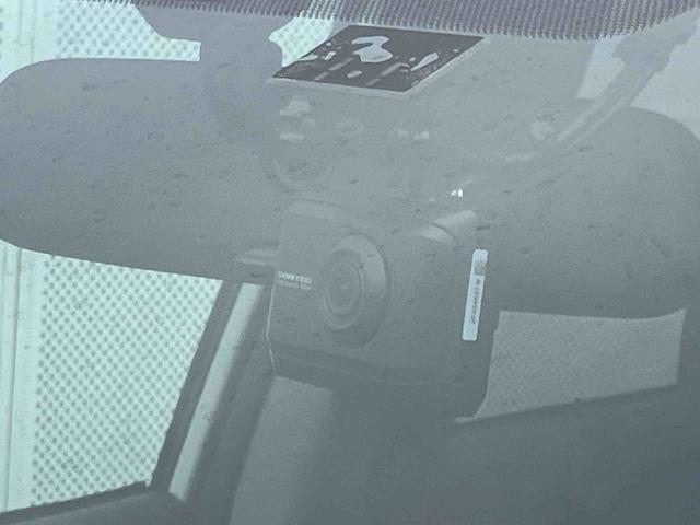 ラクティスＸ　ナビゲーション　ＥＴＣ車載器　バックカメラ保証　まごころ保証　１年間・走行距離無制限付き　キーレスエントリー　バックカメラ　ＥＴＣ車載器　ナビゲーション　電動格納ドアミラー（東京都）の中古車