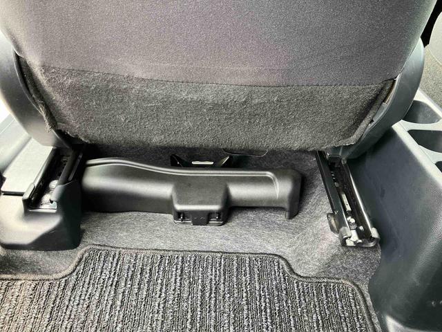 ラクティスＸ　ナビゲーション　ＥＴＣ車載器　バックカメラ保証　まごころ保証　１年間・走行距離無制限付き　キーレスエントリー　バックカメラ　ＥＴＣ車載器　ナビゲーション　電動格納ドアミラー（東京都）の中古車