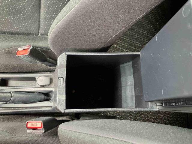 カローラフィールダー１．５Ｇ　ナビゲーション　ＥＴＣ車載器　キーレス保証１年間距離無制限付き　ナビゲーション　ＥＴＣ車載器　バックカメラ　Ｂｌｕｅｔｏｏｔｈ接続　キーレスエントリー　オートエアコン（東京都）の中古車