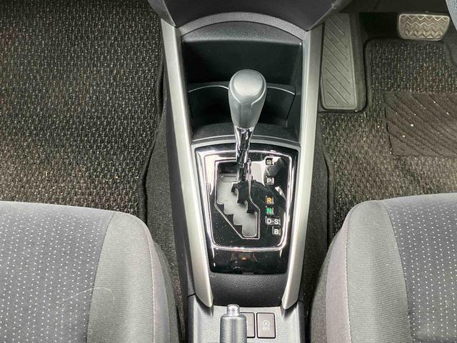 カローラフィールダー１．５Ｇ　ナビゲーション　ＥＴＣ車載器　キーレス保証１年間距離無制限付き　ナビゲーション　ＥＴＣ車載器　バックカメラ　Ｂｌｕｅｔｏｏｔｈ接続　キーレスエントリー　オートエアコン（東京都）の中古車