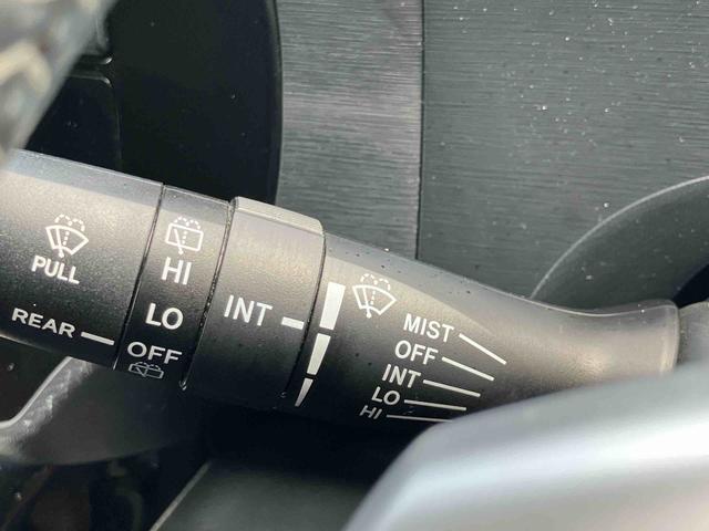 アクアＧ　純正ナビゲーション　ＥＴＣ車載器　キーフリーシステム保証　まごころ保証　１年間・走行距離無制限付き　純正ナビゲーション　バックカメラ　ＥＴＣ車載器　キーフリーシステム　オートクルーズコントロール　前席シートヒーター（東京都）の中古車