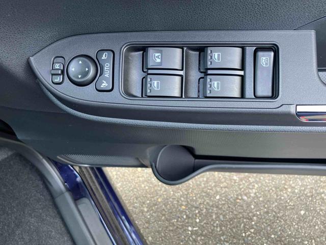 タントカスタムＸ　届出済未使用車　　両側電動スライドドア保証１年間距離無制限付き　アダプティブクルーズコントロール　レーンキープコントロール　パノラマモニター対応カメラ　電動パーキングブレーキ　両側電動スライドドア　ＬＥＤヘッドランプ　ＵＳＢ（東京都）の中古車