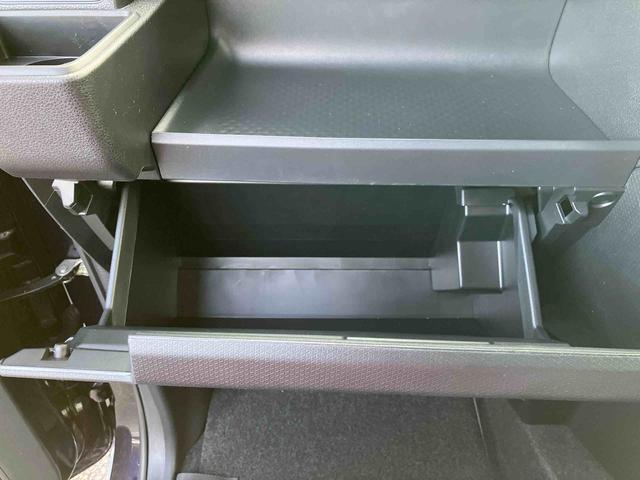 タントカスタムＸ　届出済未使用車　　両側電動スライドドア保証１年間距離無制限付き　アダプティブクルーズコントロール　レーンキープコントロール　パノラマモニター対応カメラ　電動パーキングブレーキ　両側電動スライドドア　ＬＥＤヘッドランプ　ＵＳＢ（東京都）の中古車