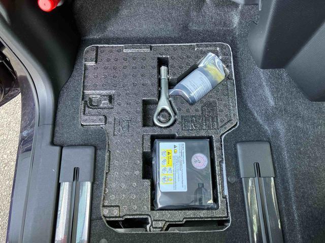 タントカスタムＸ　届出済未使用車　　両側電動スライドドア保証１年間距離無制限付き　アダプティブクルーズコントロール　レーンキープコントロール　パノラマモニター対応カメラ　電動パーキングブレーキ　両側電動スライドドア　ＬＥＤヘッドランプ　ＵＳＢ（東京都）の中古車