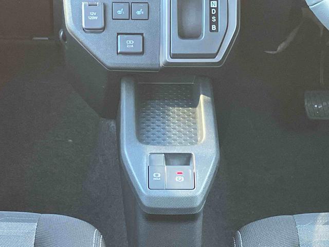 タフトＧターボ　クロムベンチャー　届け出済み未使用車登録済み未使用車　クロムベンチャーモデル　インタークーラーターボ　バックカメラ　両席シートヒーター　アダプティブクルーズコントロール　レーンキープコントロール　電動パーキングブレーキ　コーナーセンサー（東京都）の中古車